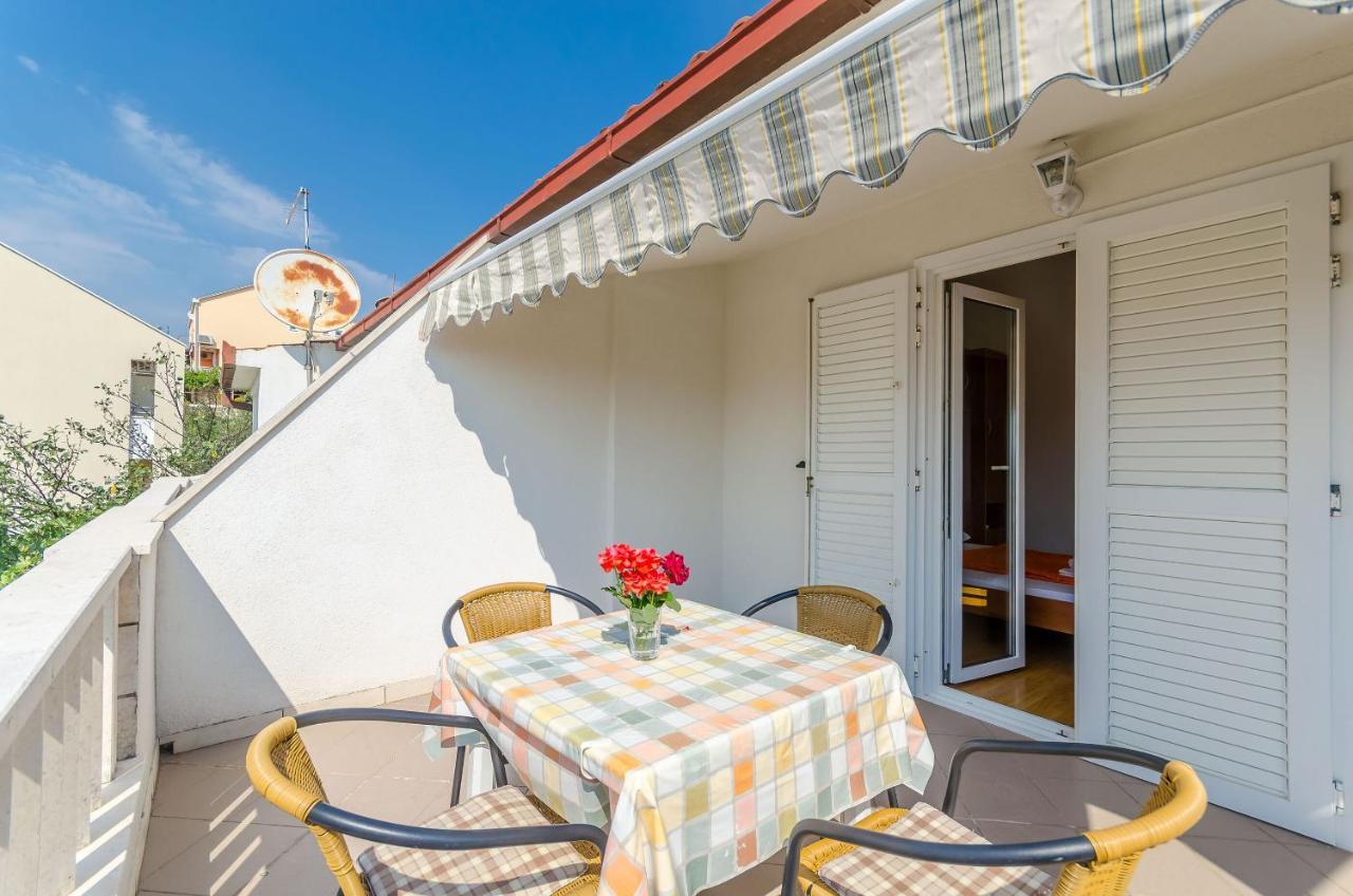 Apartments Tily Trogir Exterior photo