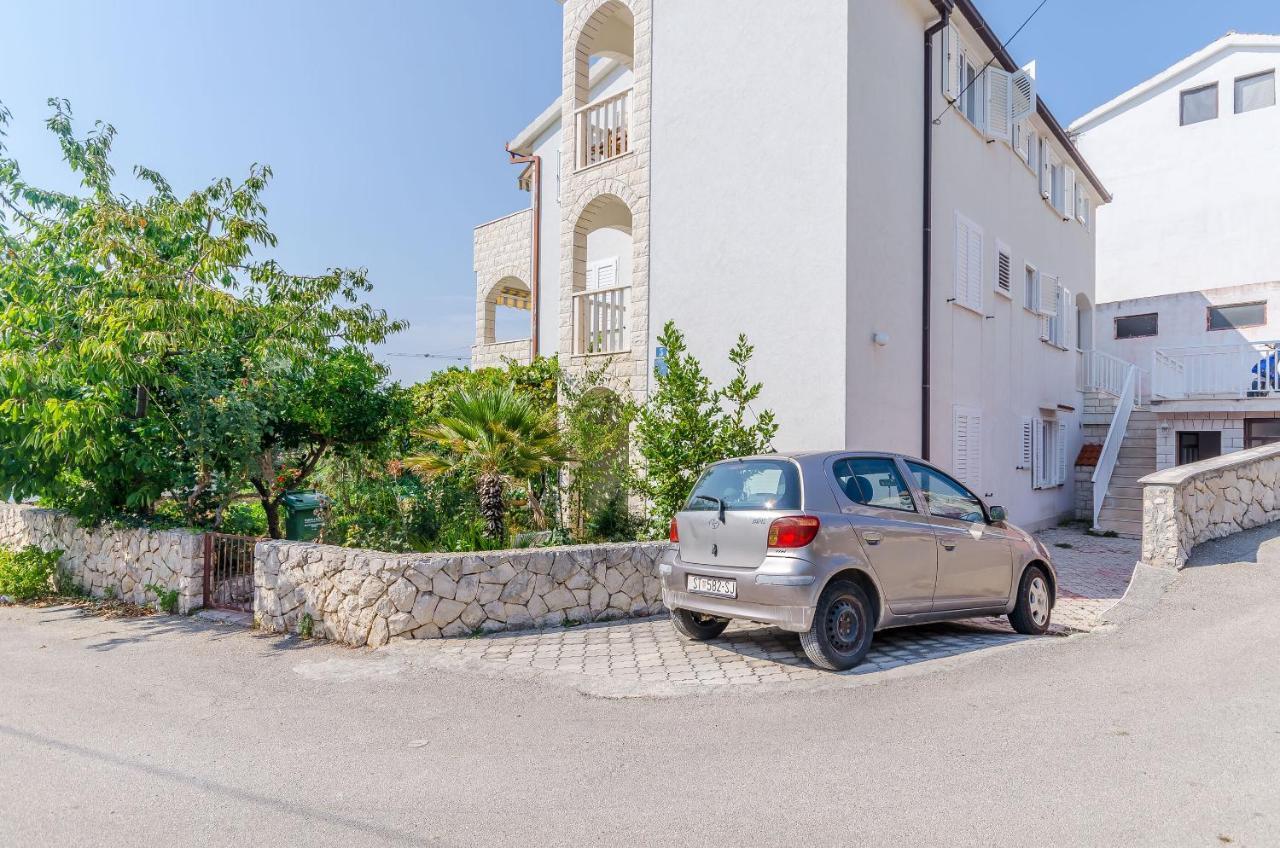 Apartments Tily Trogir Exterior photo